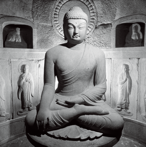 2.성_한석홍(석굴암본존불).png