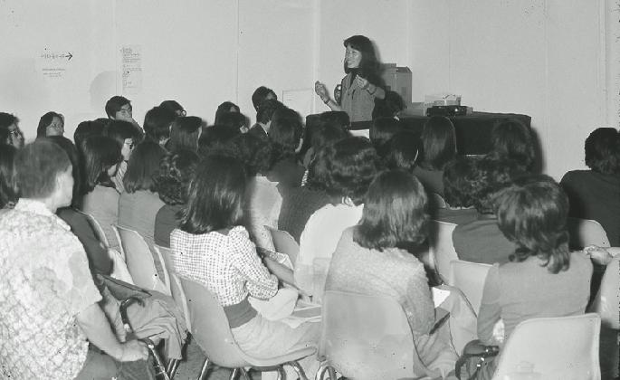 김순기 미술제 컨퍼런스 장면, 1975