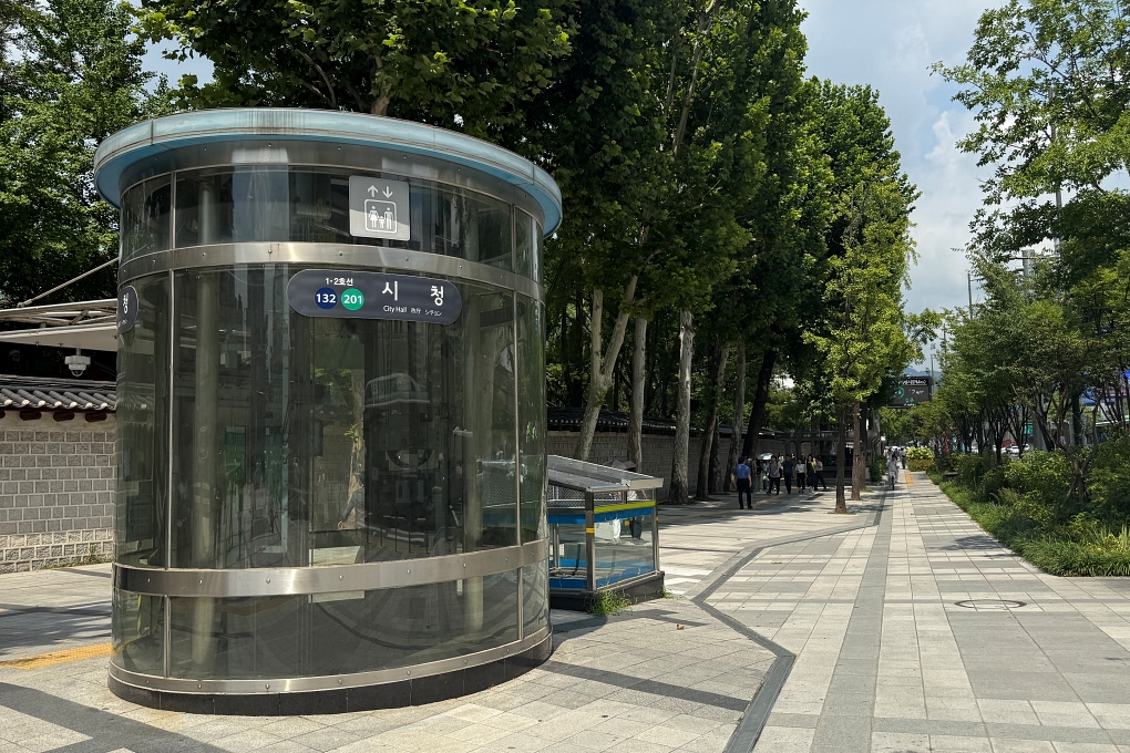 an elevator at City Hall Station