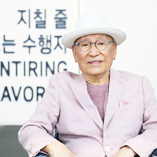 한국 추상미술의 대가, 70년 화업 인생을 말하다 이미지