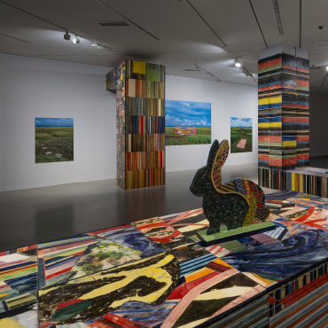 흙의 한계를 깨다 «신상호: 무한변주» 상세보기