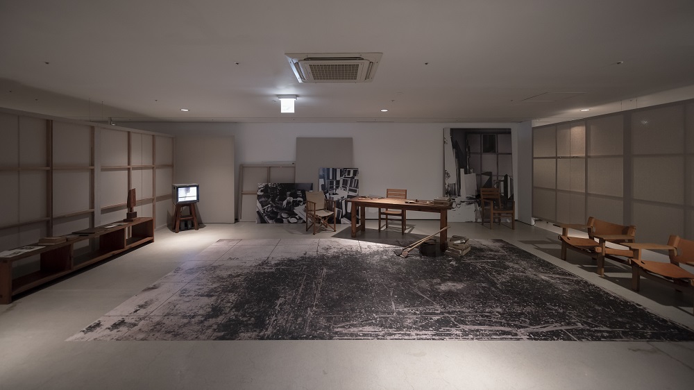 13_Installation View 03.jpg