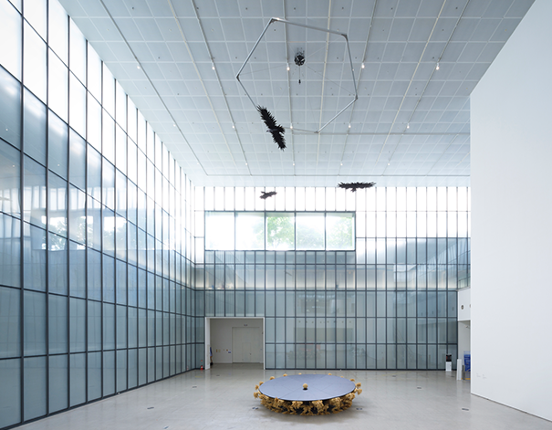 «MMCA 현대차 시리즈 2022: 최우람 – 작은 방주» 전시실 전경