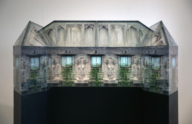 Myungkeun Koh, Dreams of Building-10, 2002, MMCA