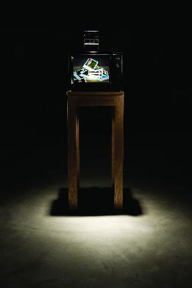 韓国美術蒐選 MZ世代に大人気韓国ブランド「OJOS」の25SSを販売！ | warp