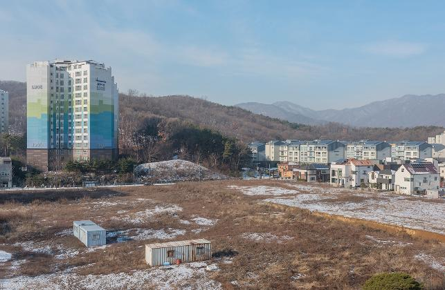 Kyungsub Shin, <Scrutable Landscape Series No.019>, 2015