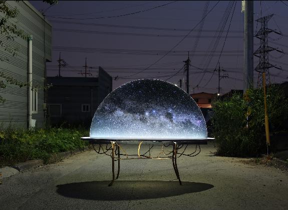 유화수, <야간근무>, 2015