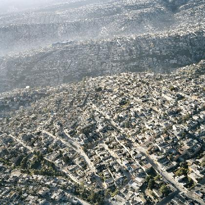 Pablo López Luz,〈Vista Aerea de la Ciudad de Mexico, XIII〉, 2006 © Pablo López Luz