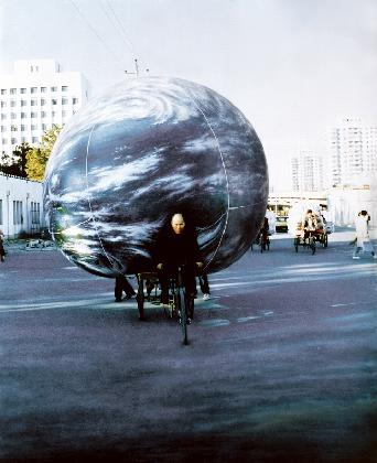 The Earth Touring Beijing, 1994, Paint on c-print, 114X92.5cm, Courtesy of the artist 