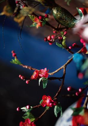 Hwang Suro, 〈Red Peach Blossoms〉, 2021