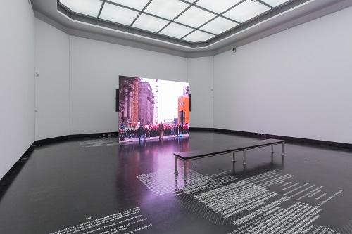 Hito Steyerl, ‹The Empty Centre›, 1998, Image courtesy of the Artist.