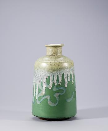 Kim Jaesuk, ‹Vase›, Date Unknown, Color glazed on porcelain clay, 29.5×18×18cm, C&S Collection