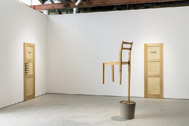 Ahn Kyuchul, ‹Five Questions for an Unknown Artist›, 1991, Wood, iron, flower pot, door, Dimensions variable. Artist Collection. Courtesy of the Artist.